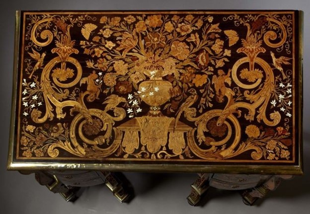 BUREAU MAZARIN D'EPOQUE LOUIS XIV