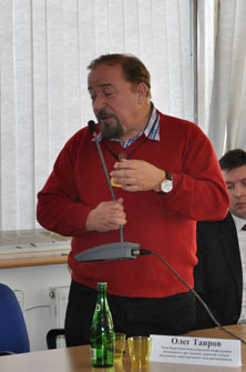 Олег Таиров